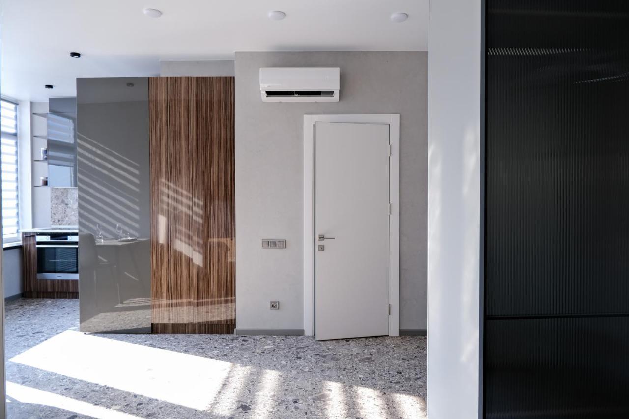 Board Apart Hotel Oděsa Exteriér fotografie